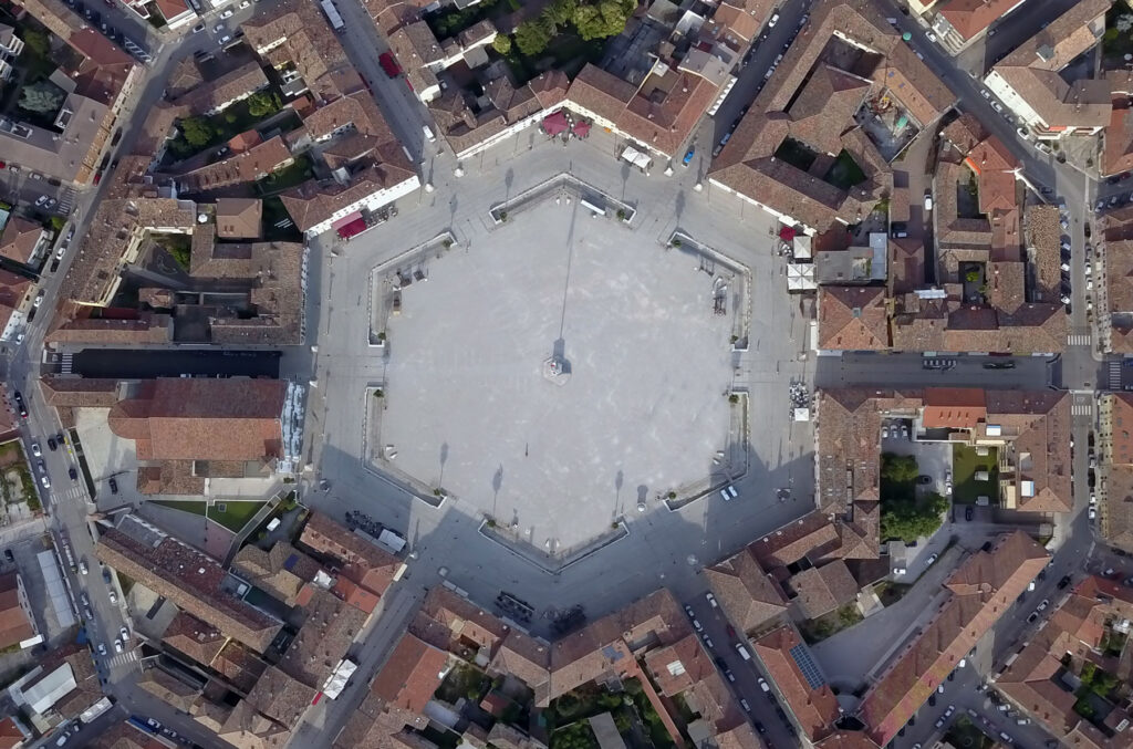 Veduta aerea di Piazza Grande a Palmanova